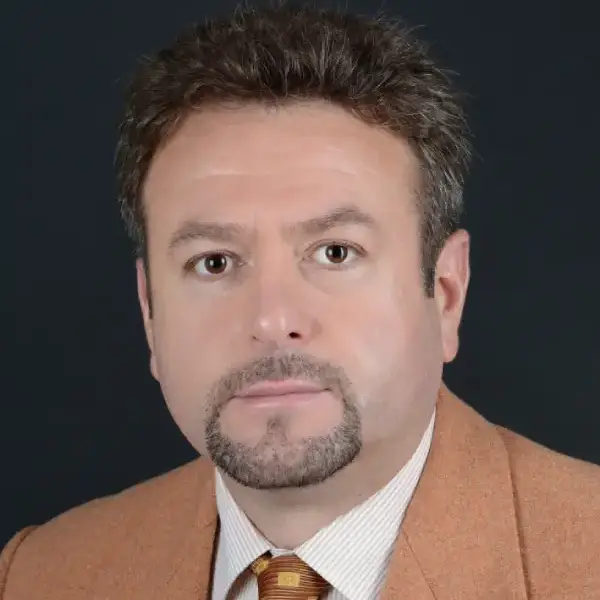 Faruk Selimi — themelues dhe përgjegjës editorial